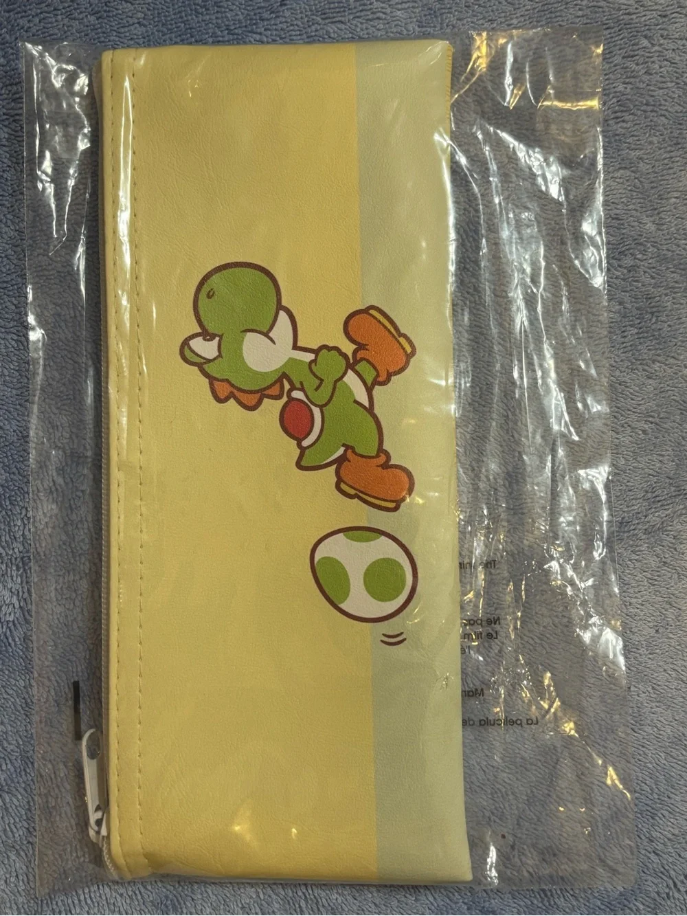Pale Yellow and Green Yoshi Fun Zippee Pouch Graphic Case